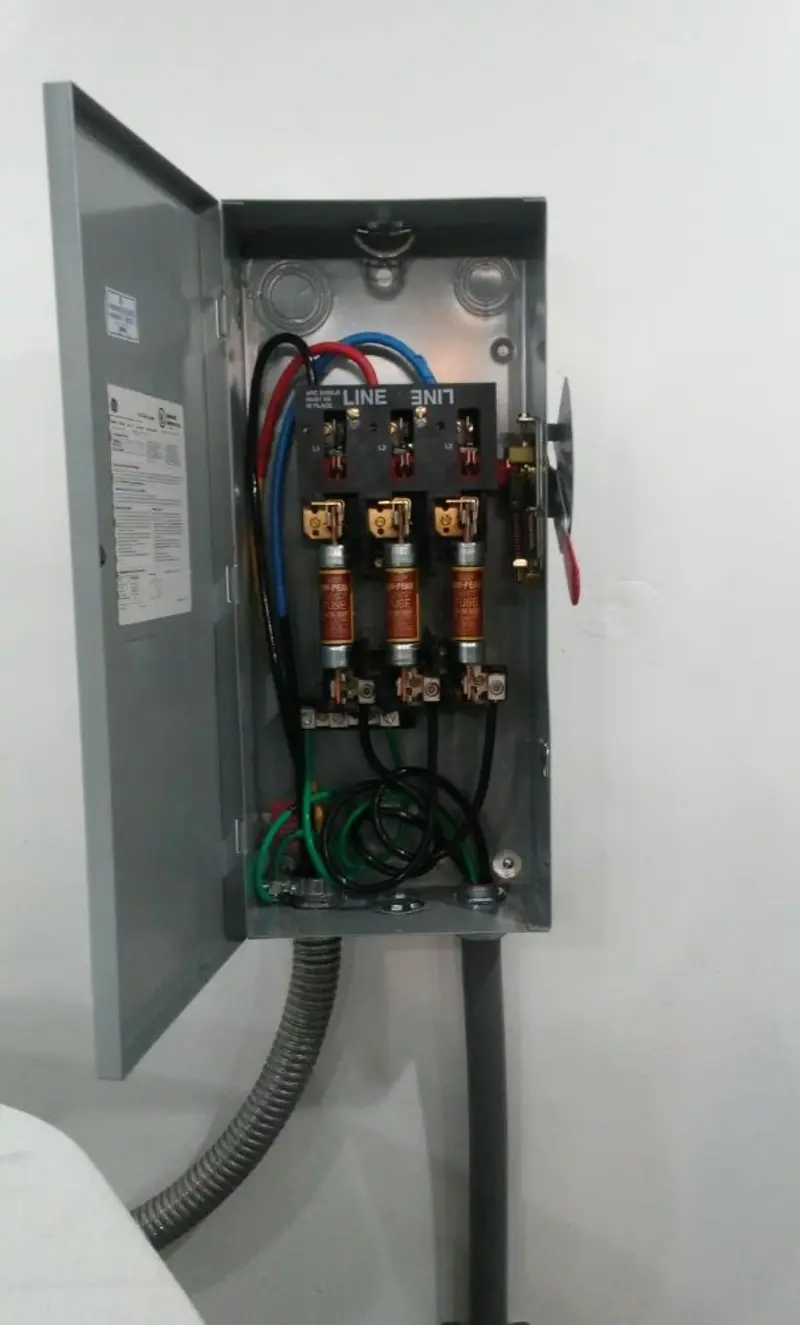 Three-phase disconnect switch installed for Electrical Wiring & Rewiring in Glassmanor